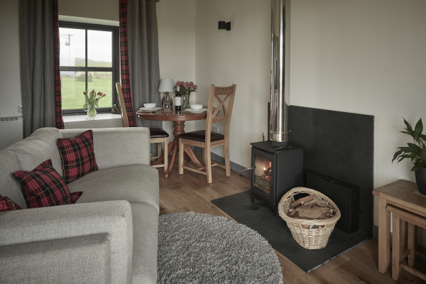 Monkstadt 1745 Room 21 MacQueen - Sunset View Garden Suite